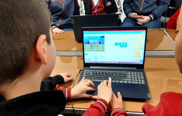 آموزش مختصات x,y و بلوک های آن 7