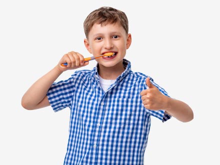 آموزش مسواک زدن به کودکان