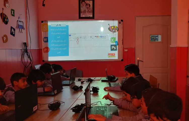 آموزش مفهوم ابزار پاک کن و انواع قلمو ها و نحوه کار با آن ها به همراه تماشای فیلم آموزشی