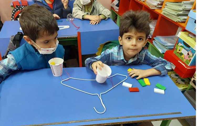 آموزش مفهوم تعادل و وزن در پیش دبستان علوی 2