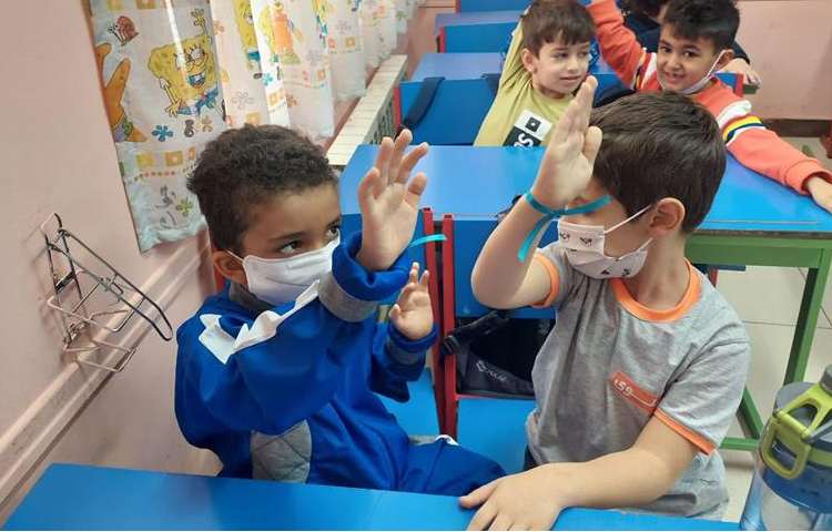 آموزش مفهوم تعادل و وزن در پیش دبستان علوی 5