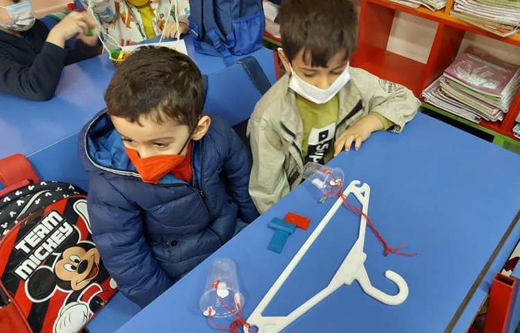 آموزش مفهوم تعادل و وزن در پیش دبستان علوی 6