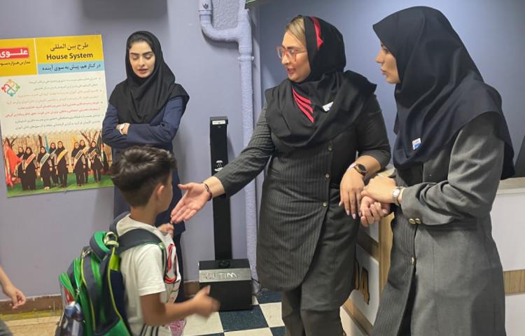 : آموزش مهارت های ارتباطی و آشنایی با قوانین مدرسه 10