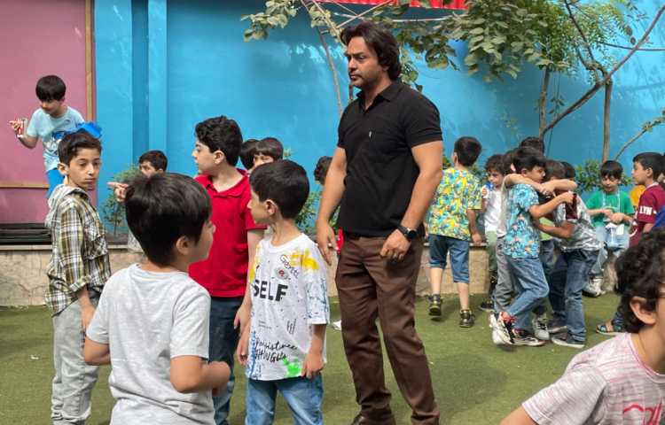 : آموزش مهارت های ارتباطی و آشنایی با قوانین مدرسه 12