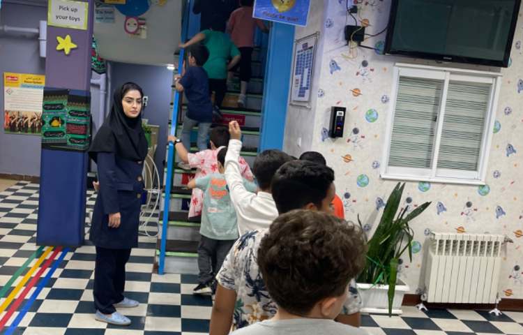 : آموزش مهارت های ارتباطی و آشنایی با قوانین مدرسه 4