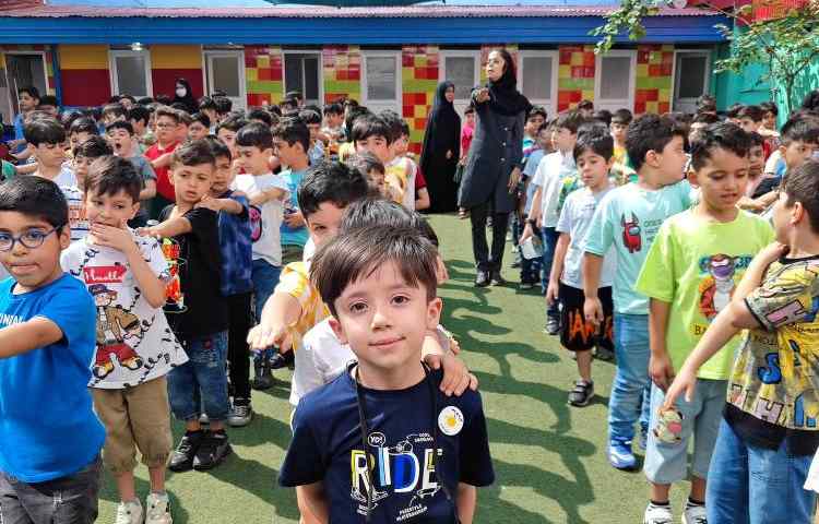 : آموزش مهارت های ارتباطی و آشنایی با قوانین مدرسه 8