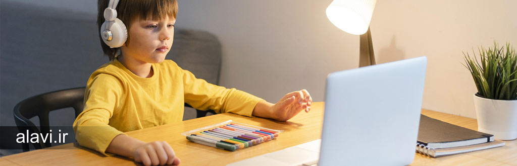 آموزش مهارت‌های دیجیتال به دانش‌آموزان