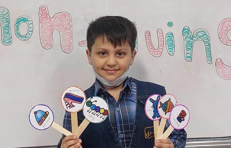 آموزش موجودات زنده و غیر زنده پایه دوم دبستان 10