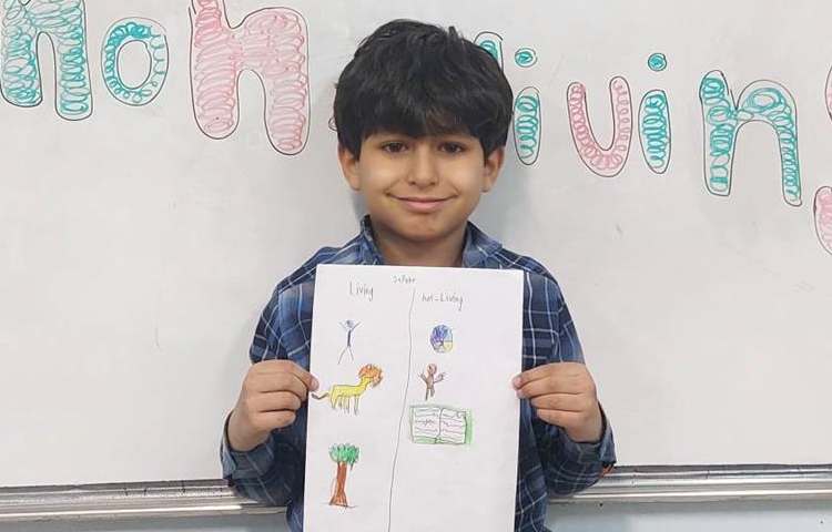 آموزش موجودات زنده و غیر زنده پایه دوم دبستان 11