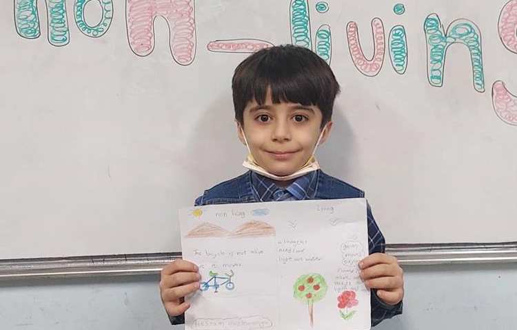 آموزش موجودات زنده و غیر زنده پایه دوم دبستان 9