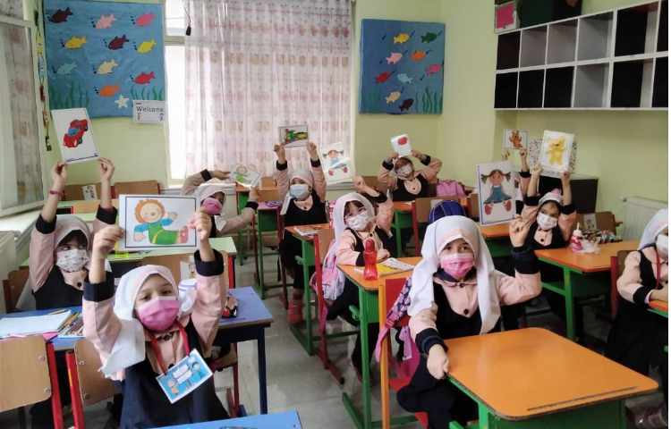 آموزش موجودات زنده و غیر زنده