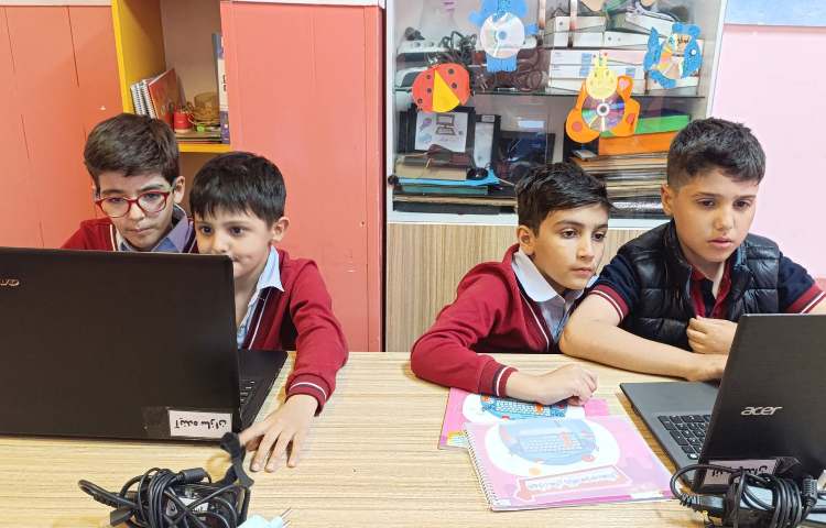 آموزش نحوه افزودن فیلم در پاورپوینت 1