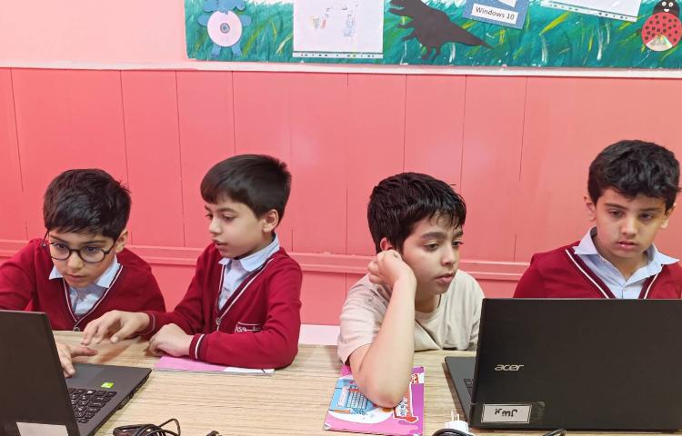 آموزش نحوه افزودن فیلم در پاورپوینت 2