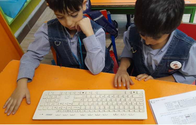 آموزش word ( نحوه ی کار با صفحه کلید، دسته بندی و کاربرد کلیدهای آن ) 10