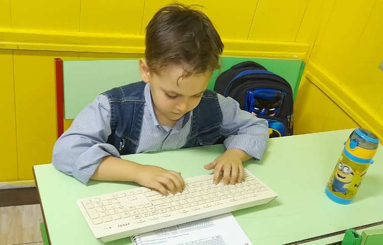 آموزش word ( نحوه ی کار با صفحه کلید، دسته بندی و کاربرد کلیدهای آن ) 2