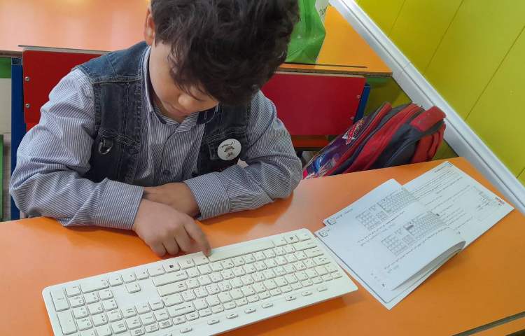 آموزش word ( نحوه ی کار با صفحه کلید، دسته بندی و کاربرد کلیدهای آن ) 3