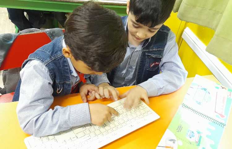 آموزش word ( نحوه ی کار با صفحه کلید، دسته بندی و کاربرد کلیدهای آن ) 4