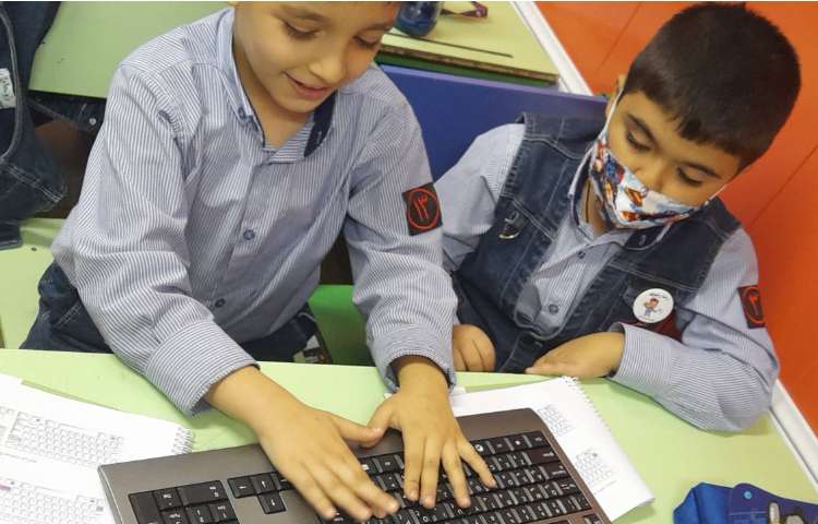 آموزش word ( نحوه ی کار با صفحه کلید، دسته بندی و کاربرد کلیدهای آن ) 5