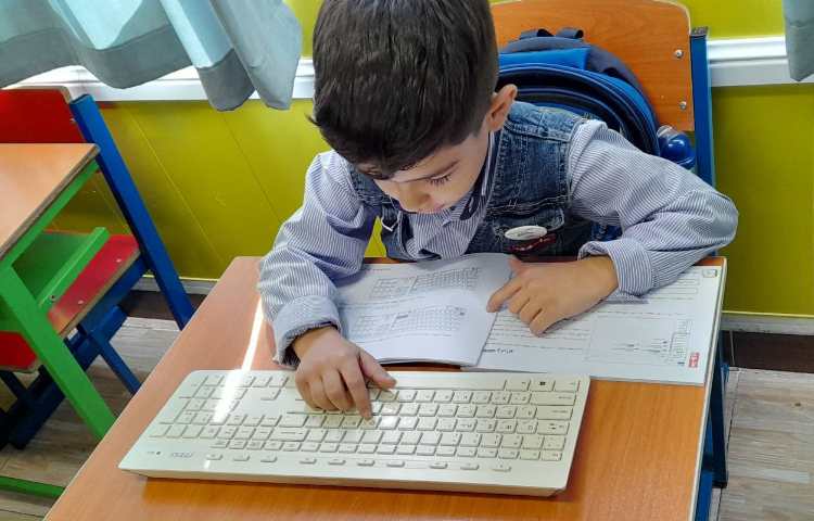 آموزش word ( نحوه ی کار با صفحه کلید، دسته بندی و کاربرد کلیدهای آن ) 6