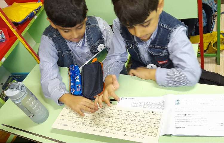 آموزش word ( نحوه ی کار با صفحه کلید، دسته بندی و کاربرد کلیدهای آن ) 9