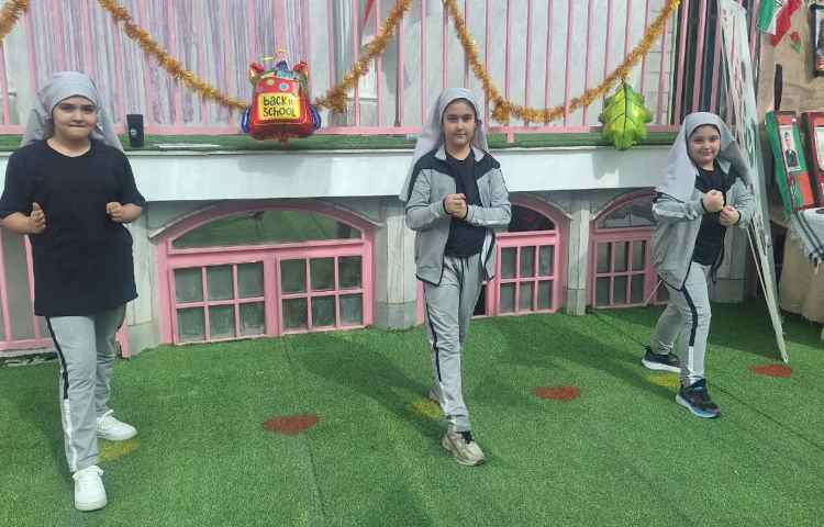 آموزش نرمش و گرم کردن 2