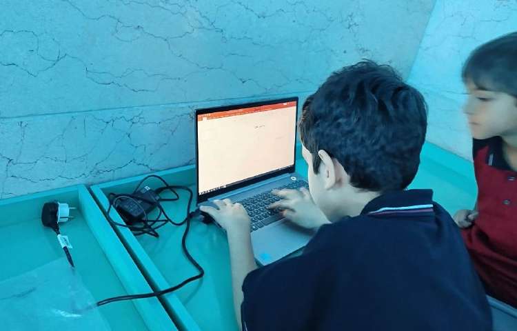 آموزش نرم افزار پاورپوینت 8