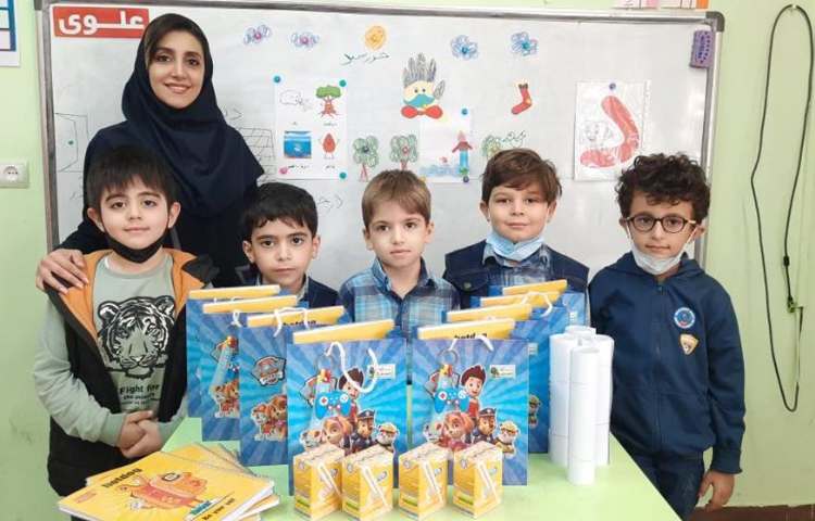 آموزش نشانه د پایه اول دبستان 7