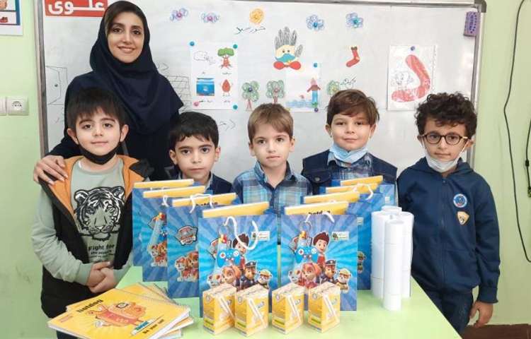 آموزش نشانه د پایه اول دبستان 9