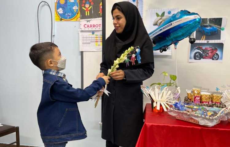 آموزش نشانه م پایه اول دبستان 4