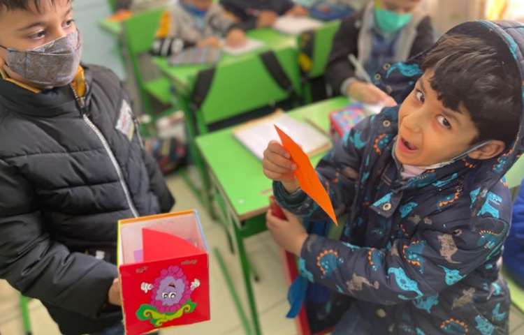 آموزش نشانه ها و املای خلاق درس فارسی پایه اول 7