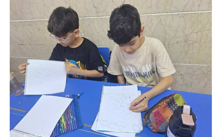 آموزش نقاشی با دست مخالف 5