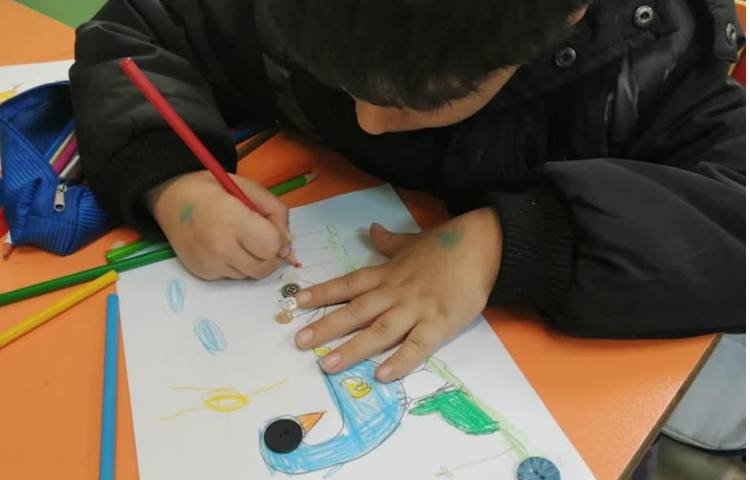 آموزش نقاشی با دکمه پایه اول 9