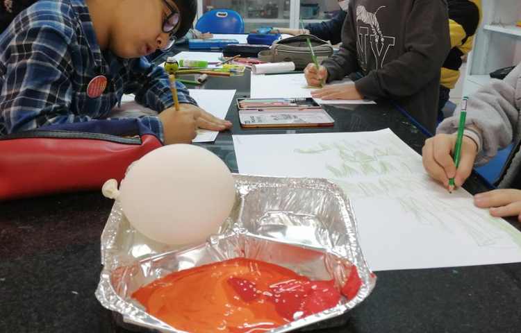 آموزش نقاشی با رنگ انگشتی پایه اول 3