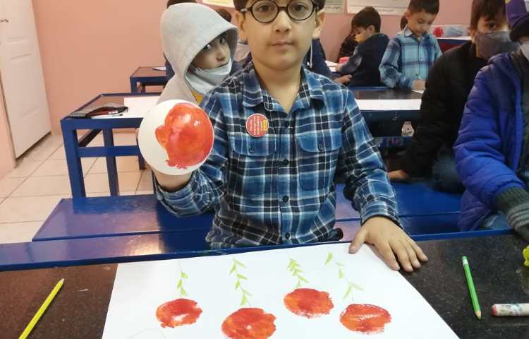 آموزش نقاشی با رنگ انگشتی پایه اول 5