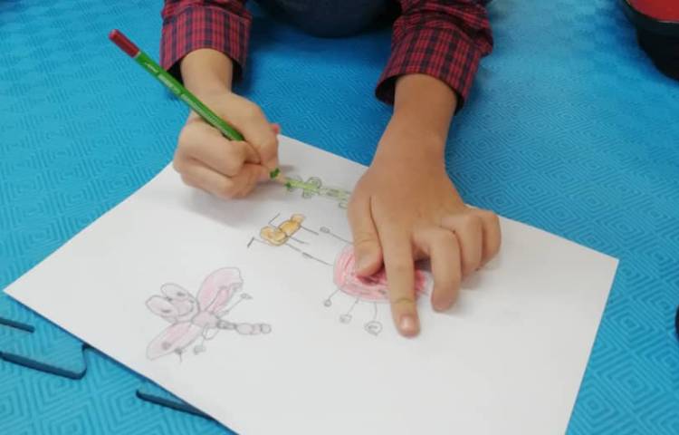 آموزش نقاشی حشرات 3