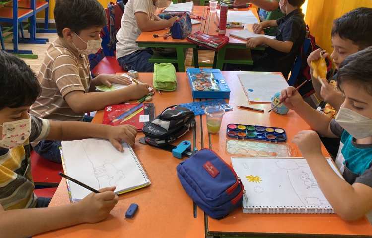 :آموزش نقاشی فیل، کلاس فضانوردان 1