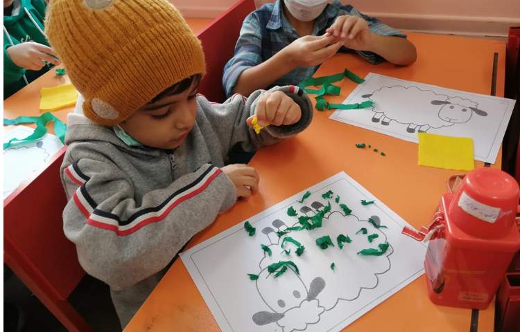 آموزش نقاشی و کلاژ گوسفند 2