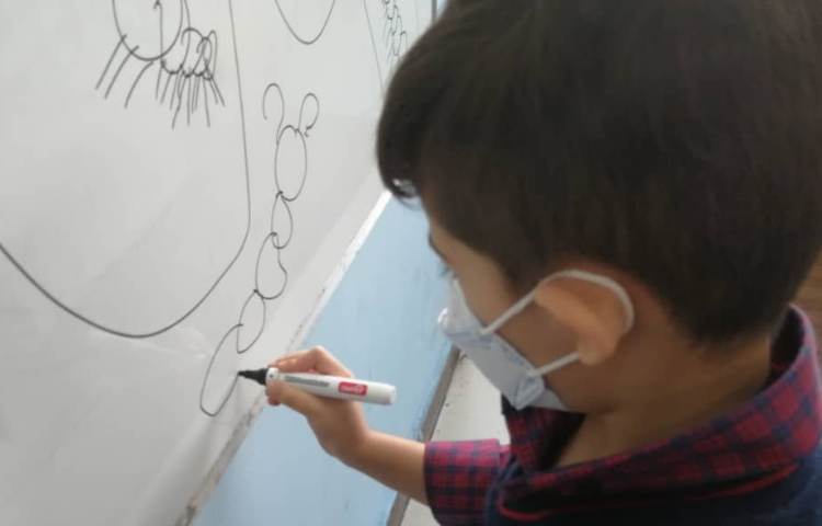 آموزش نقاشی کرم با دایره 2