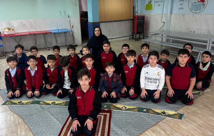 آموزش نماز جماعت درس هدیه های آسمانی پایه سوم 7