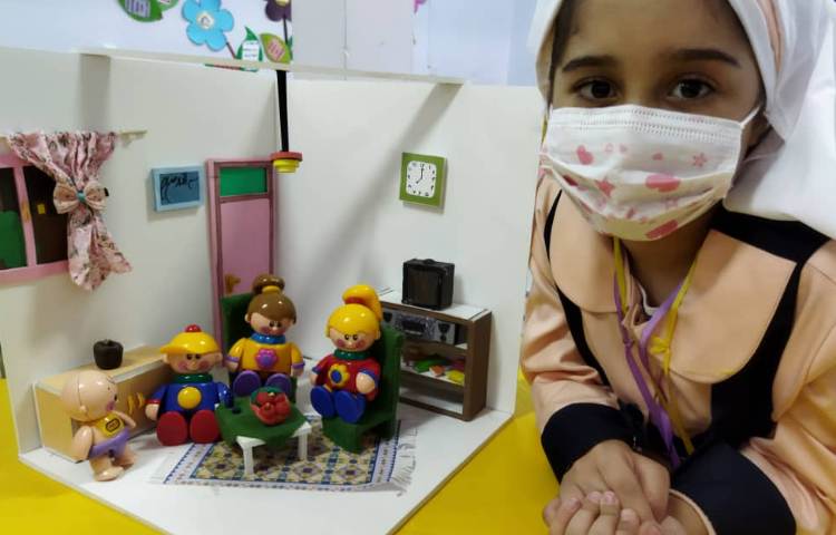 آموزش نگاره ی 1 کتاب فارسی توسط ماکت ساخته شده 5