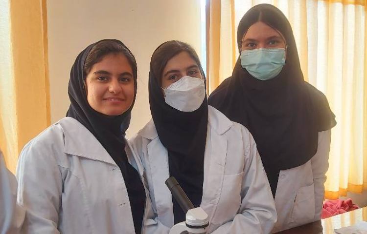 آموزش های لازم در کلاس زیست