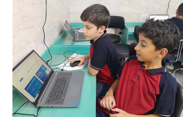 آموزش هوش مصنوعی داستان سازی گویا با AI studio 3