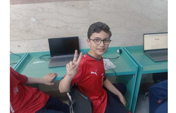 آموزش هوش مصنوعی داستان سازی گویا با AI studio 4