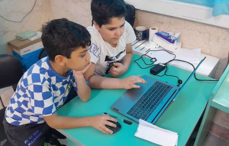 آموزش هوش مصنوعی داستان سازی گویا با AI studio 6