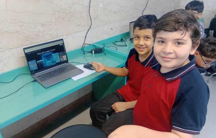 آموزش هوش مصنوعی داستان سازی گویا با AI studio 7
