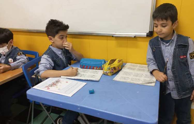 آموزش وزیر و طرز گرفتن مهره‌های حریف با آن 3