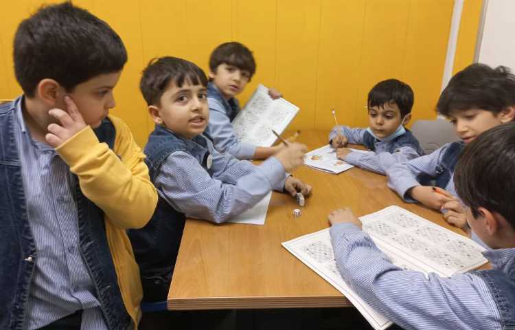 آموزش وزیر و طرز گرفتن مهره‌های حریف با آن 8