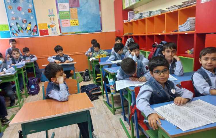 آموزش وزیر و طرز گرفتن مهره‌های حریف با آن 9