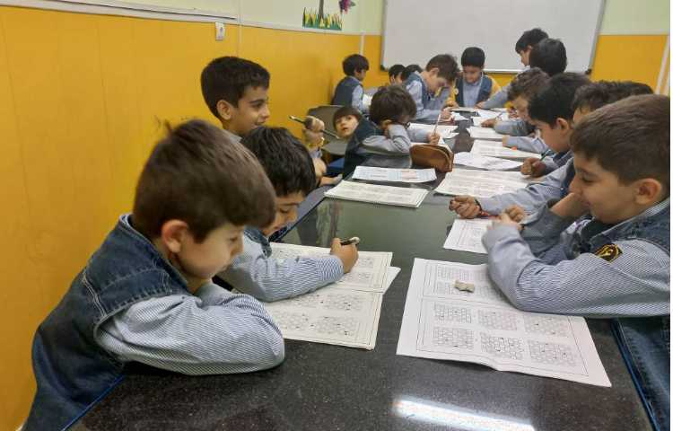 آموزش وزیر و طرز گرفتن مهره‌های حریف با آن