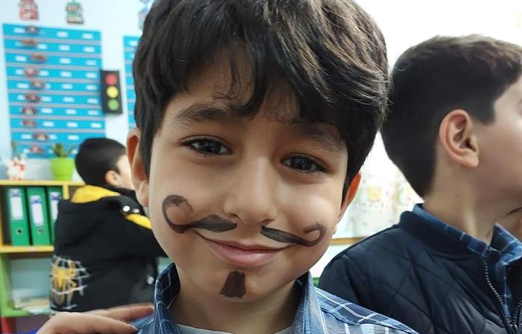 آموزش و ایجاد انگیزه درس تقارن 7